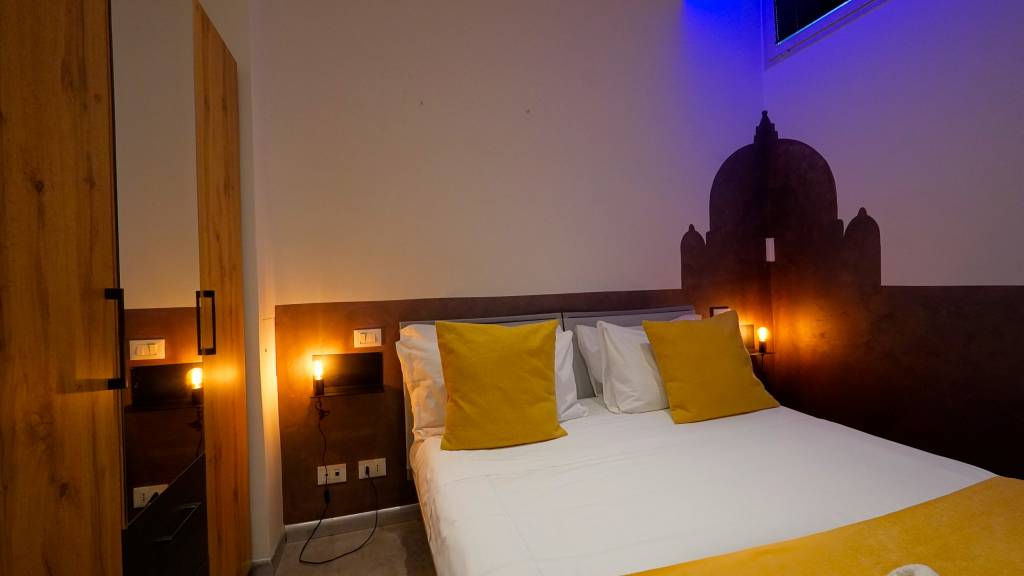 holiday-Apartment-Rooftop-St-Peter-Rome-room-dx-Rhome-Elite-Apartments