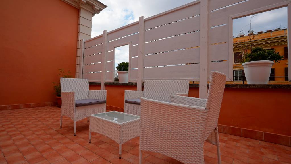 Rhome-Apartments-Rooftop-St-Peter-terrazza-ingresso