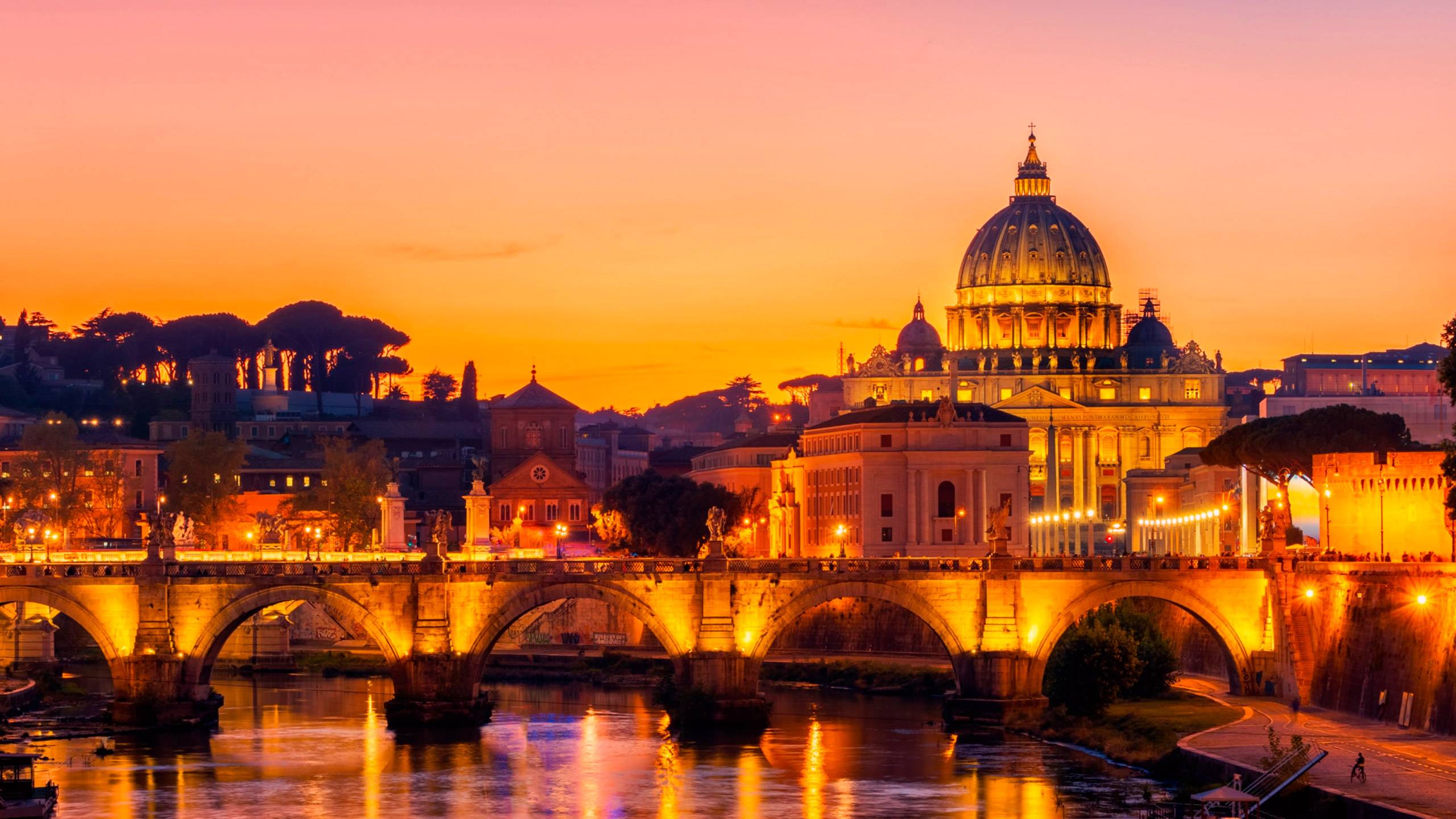 Holiday-Apartment-rooftop-st-peter-rome-2